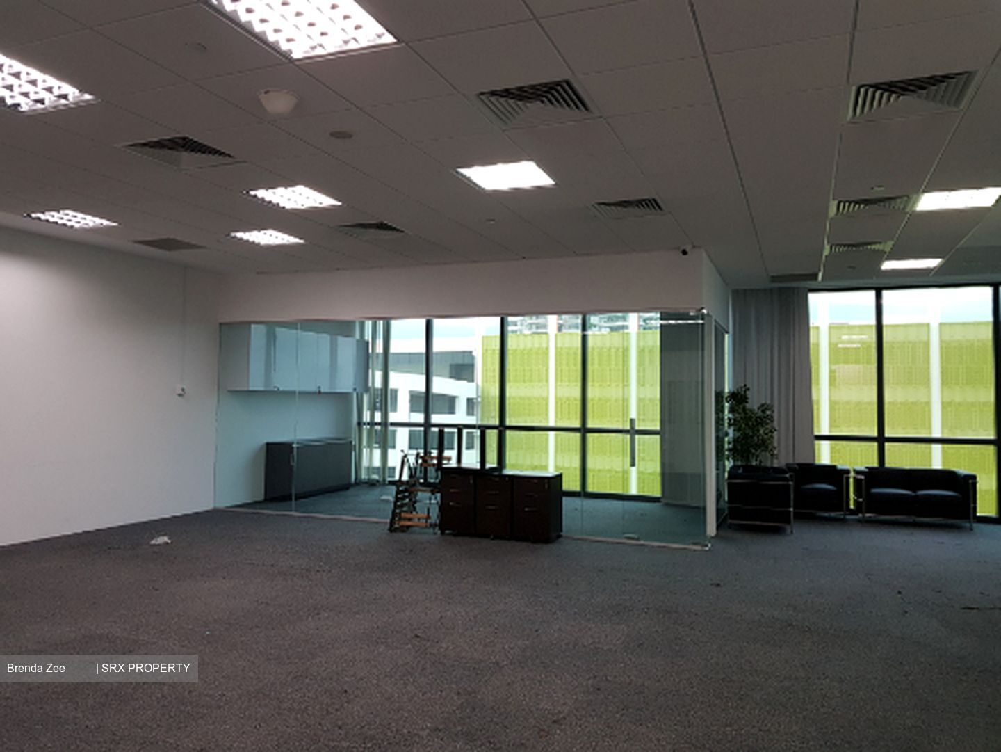 Carlisle Road (D8), Office #395813181